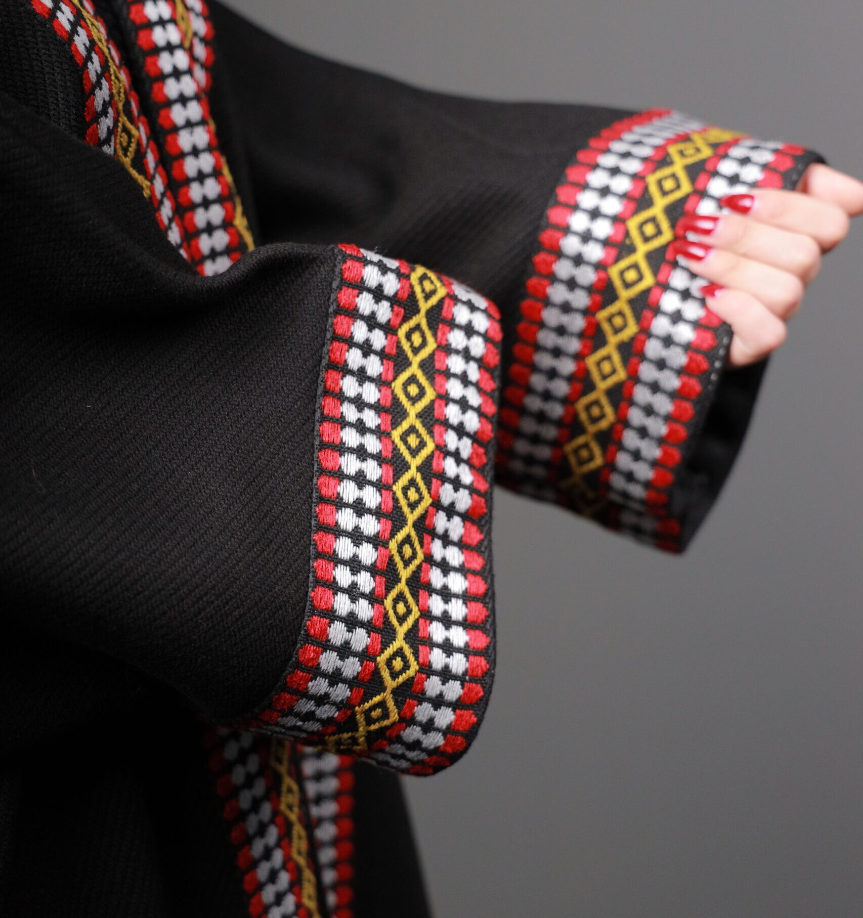 Embroidered Black Bisht