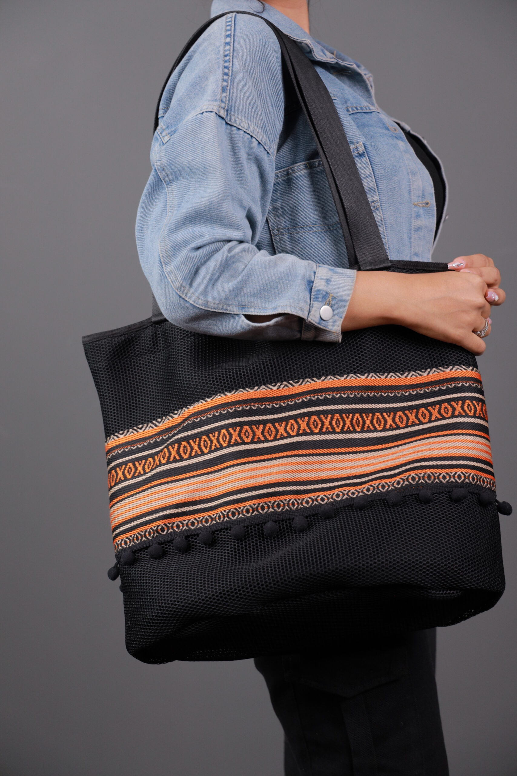 Sadu-Pattern Beach Bag - Image 2
