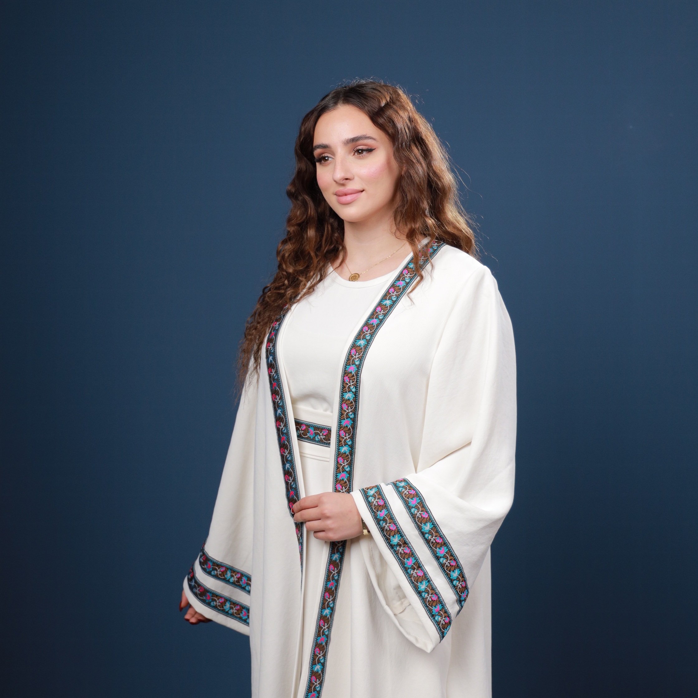 Elegant Ivory Abaya